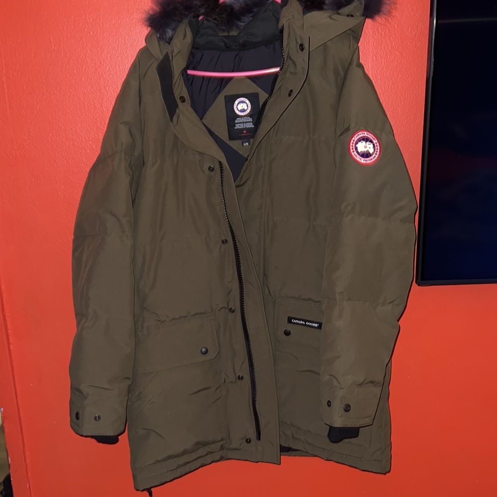 Canada Goose